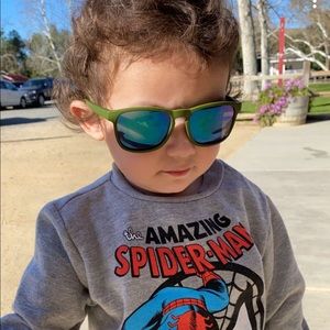 Meet your Posher, Eusbin